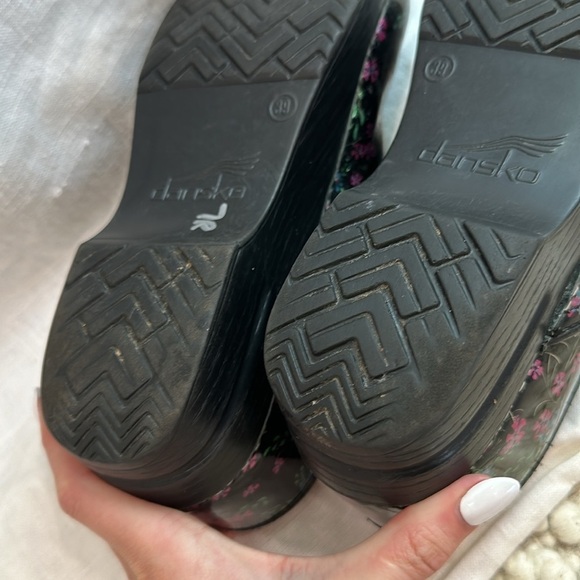 Dansko black leather pink and blue floral flower clogs nurse shoes - Picture 14 of 14